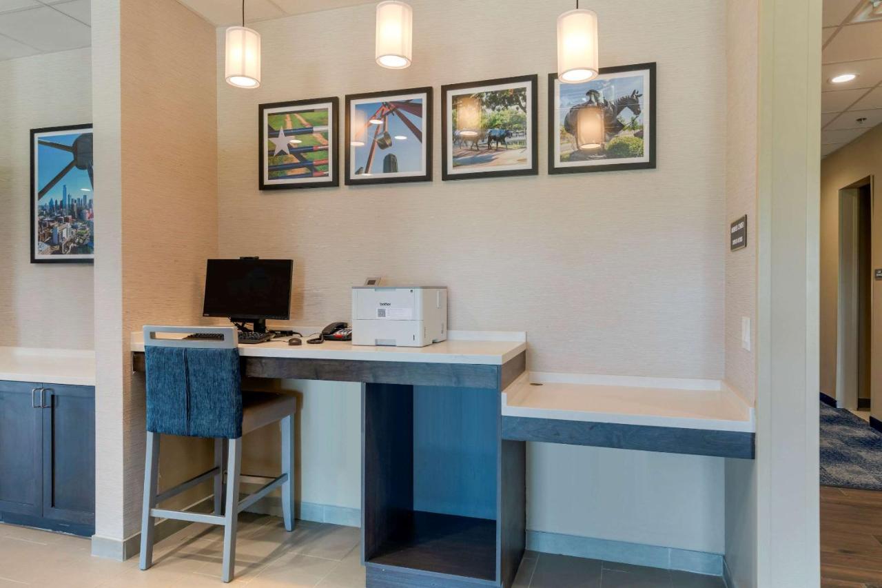 Comfort Inn & Suites Balch Springs - Se Dallas Zewnętrze zdjęcie